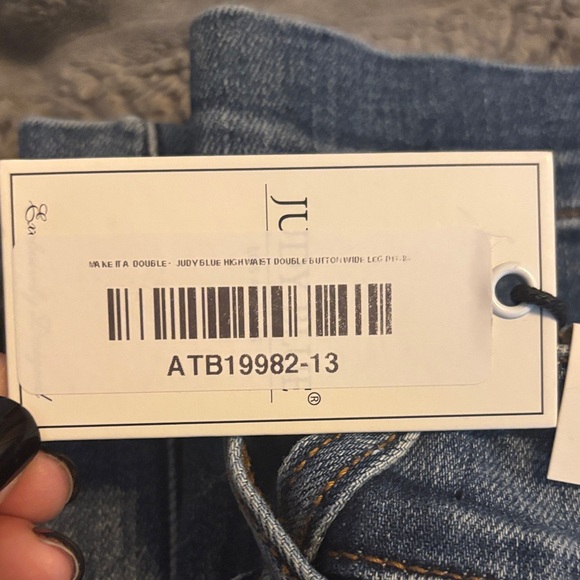 Judy Blue Classic Denim Wide Leg Jeans - Picture 5 of 5